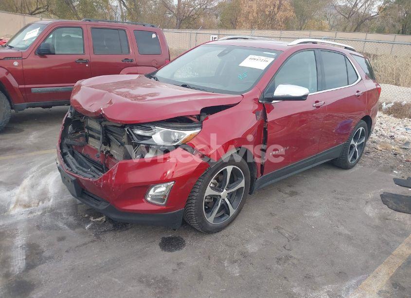 Photo 2 of 2018 Chevrolet Equinox PREMIER (VIN 3GNAXPEU3JS616801)