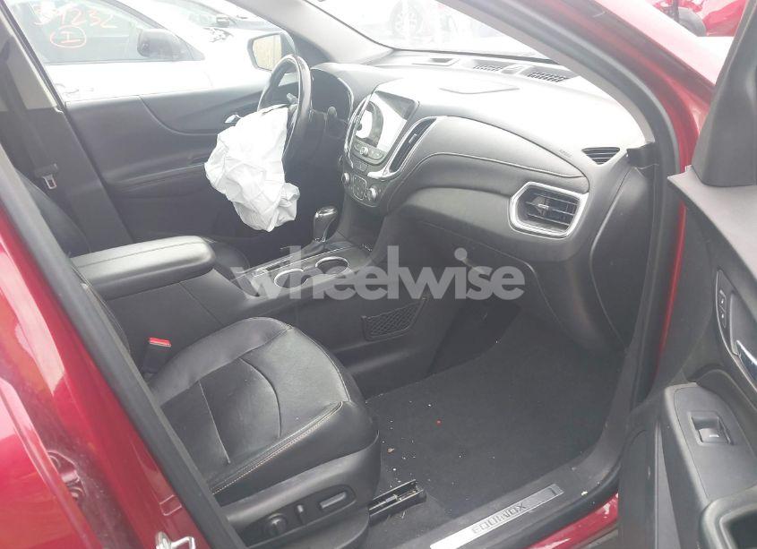 Photo 5 of 2018 Chevrolet Equinox PREMIER (VIN 3GNAXPEU3JS616801)