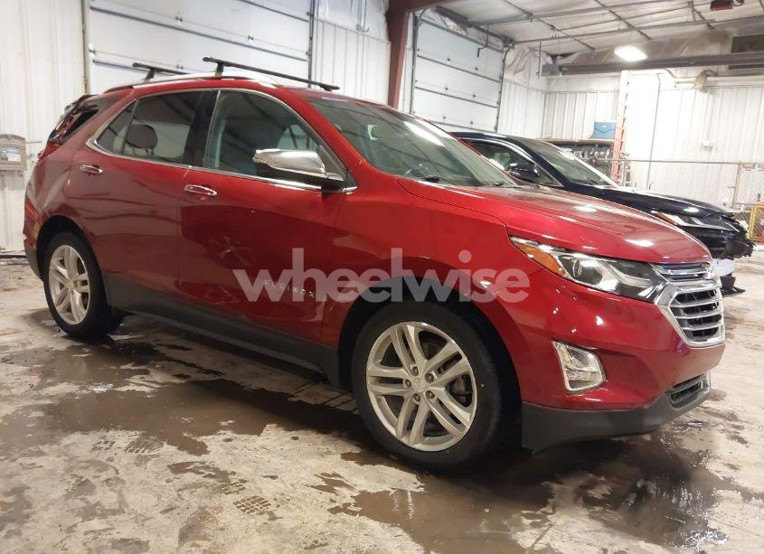 2019 Chevrolet Equinox PREMIER (VIN 3GNAXPEX0KS566760) main photo