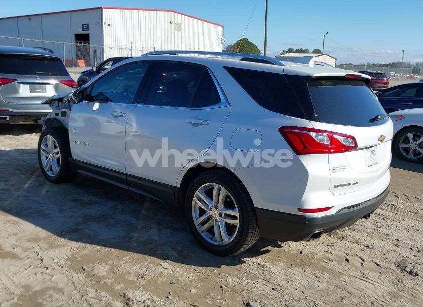 Photo 3 of 2020 Chevrolet Equinox FWD PREMIER 2.0L TURBO (VIN 3GNAXPEX1LS537513)