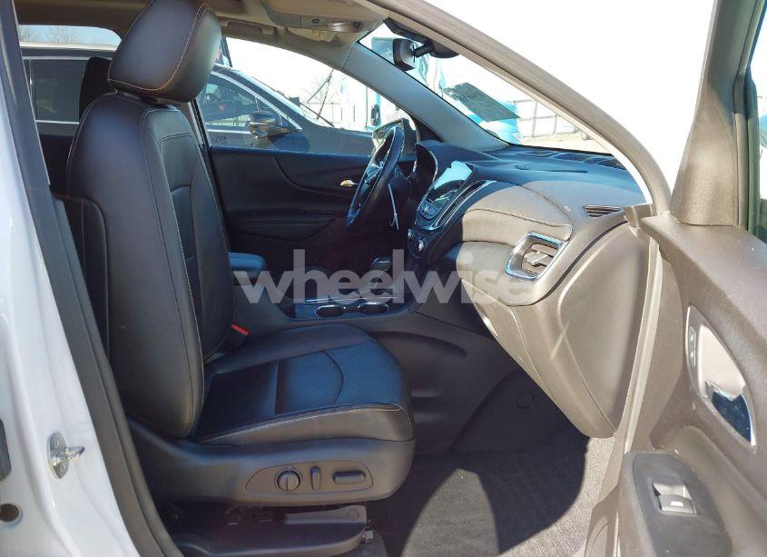 Photo 5 of 2020 Chevrolet Equinox FWD PREMIER 2.0L TURBO (VIN 3GNAXPEX1LS537513)