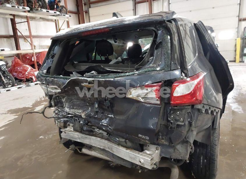 Photo 6 of 2018 Chevrolet Equinox LS (VIN 3GNAXREV0JS562782)