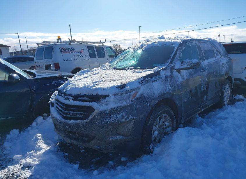Photo 2 of 2018 Chevrolet Equinox LS (VIN 3GNAXREV2JL362237)