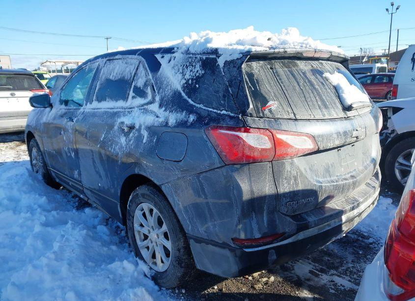 Photo 3 of 2018 Chevrolet Equinox LS (VIN 3GNAXREV2JL362237)