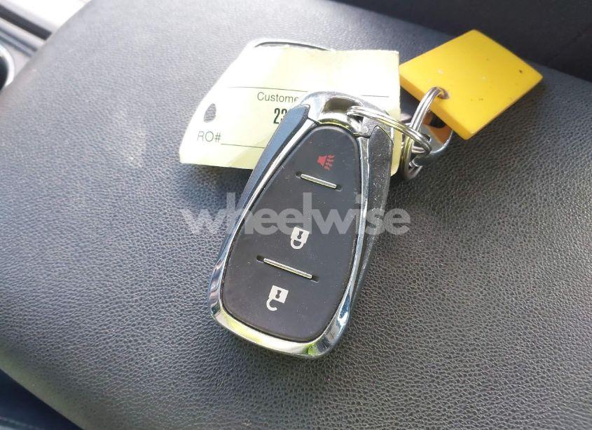 Photo 11 of 2018 Chevrolet Equinox LS (VIN 3GNAXREV4JL102101)