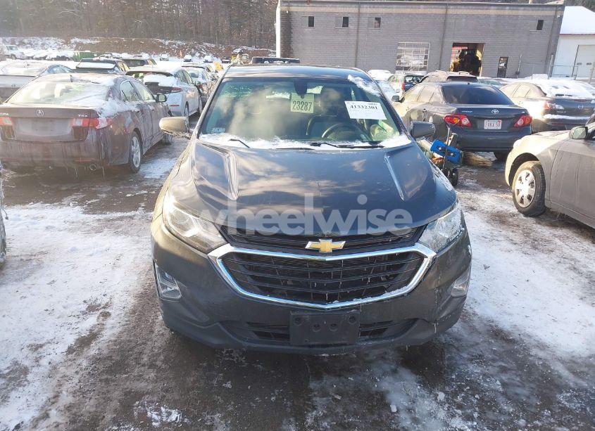 Photo 12 of 2018 Chevrolet Equinox LS (VIN 3GNAXREV4JL102101)
