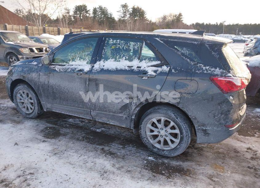 Photo 14 of 2018 Chevrolet Equinox LS (VIN 3GNAXREV4JL102101)