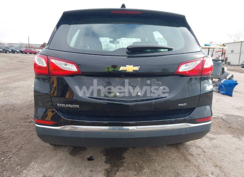 Photo 16 of 2018 Chevrolet Equinox LS (VIN 3GNAXREV4JL130545)