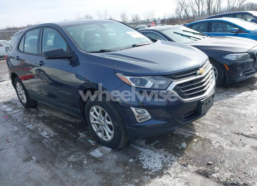 2018 Chevrolet Equinox LS (VIN 3GNAXREV4JL407680) main photo