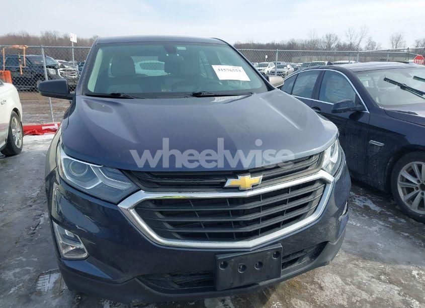 Photo 12 of 2018 Chevrolet Equinox LS (VIN 3GNAXREV4JL407680)