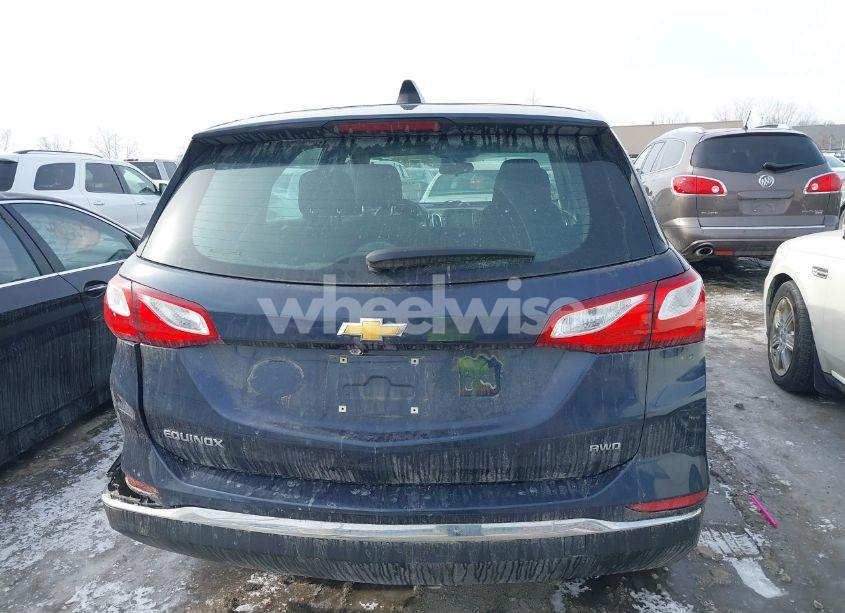 Photo 16 of 2018 Chevrolet Equinox LS (VIN 3GNAXREV4JL407680)
