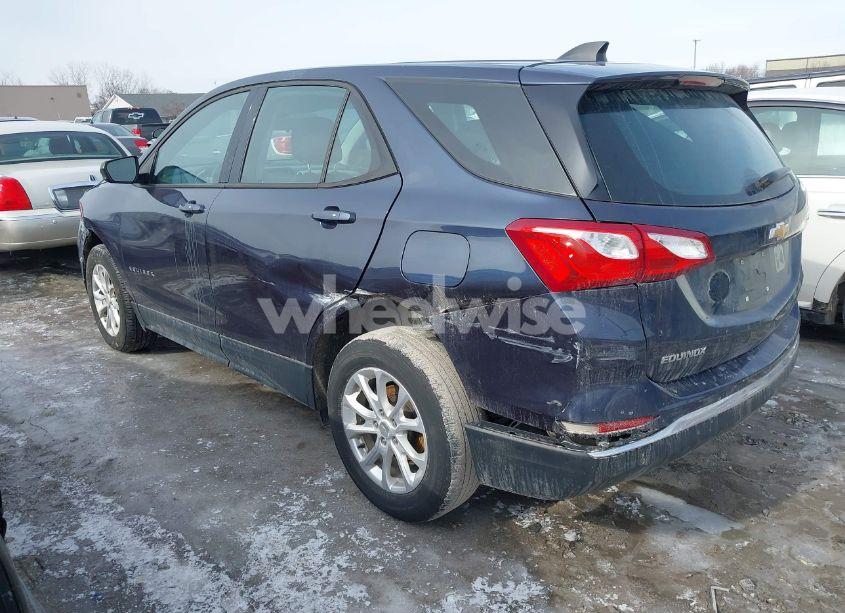 Photo 3 of 2018 Chevrolet Equinox LS (VIN 3GNAXREV4JL407680)