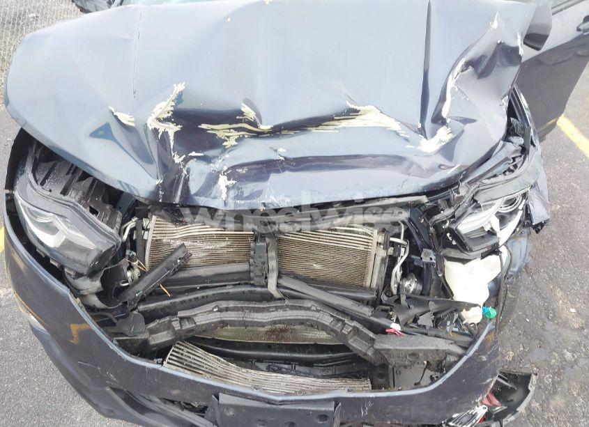 Photo 10 of 2018 Chevrolet Equinox LS (VIN 3GNAXREV5JL301075)