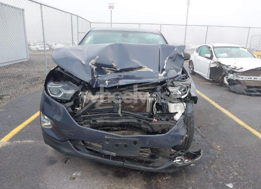 Photo 12 of 2018 Chevrolet Equinox LS (VIN 3GNAXREV5JL301075)