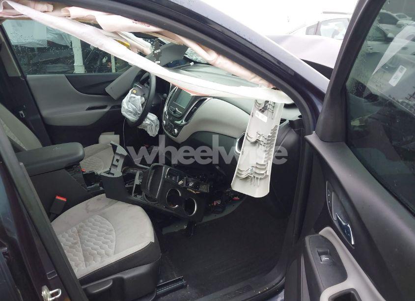 Photo 5 of 2018 Chevrolet Equinox LS (VIN 3GNAXREV5JL301075)