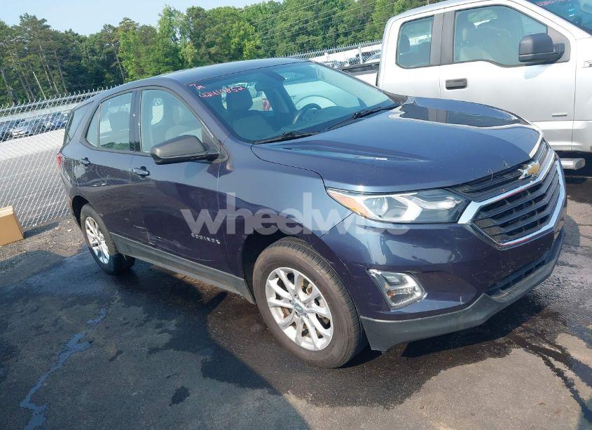 2018 Chevrolet Equinox LS (VIN 3GNAXREV5JS594675) main photo