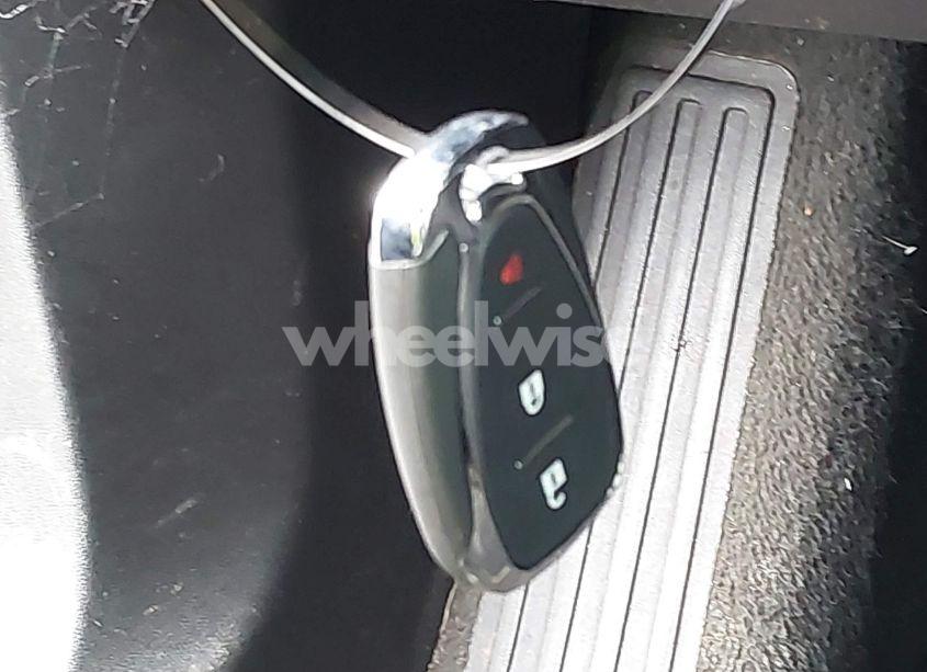 Photo 11 of 2018 Chevrolet Equinox LS (VIN 3GNAXREV5JS594675)