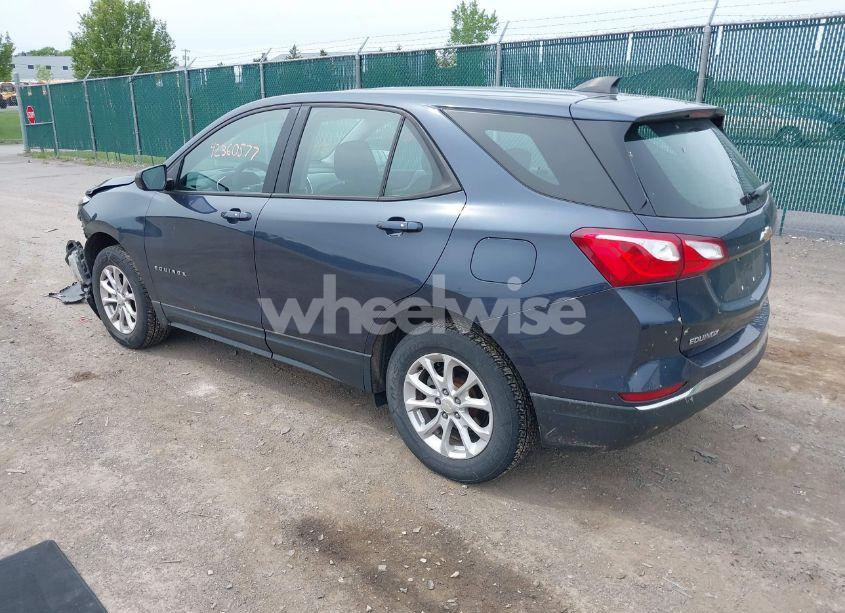 Photo 3 of 2018 Chevrolet Equinox LS (VIN 3GNAXREV6JL288790)