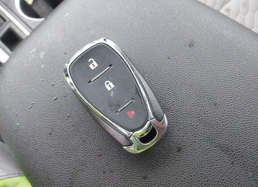 Photo 11 of 2018 Chevrolet Equinox LS (VIN 3GNAXREV6JS646833)