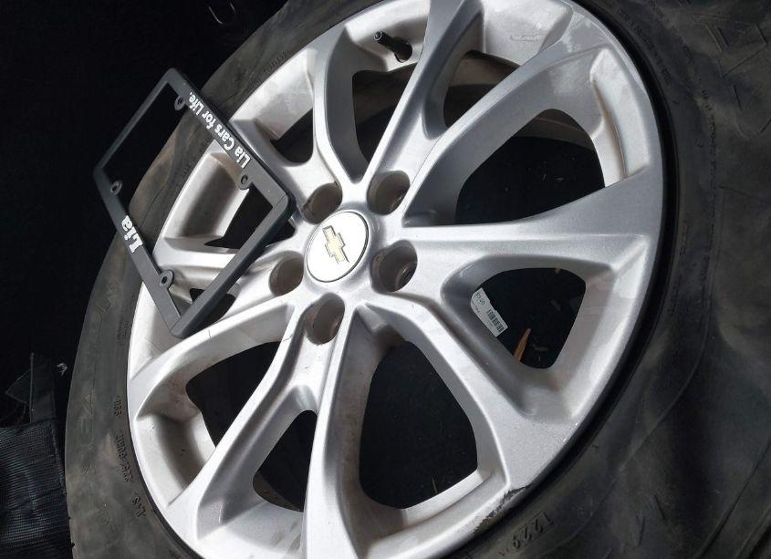 Photo 12 of 2018 Chevrolet Equinox LS (VIN 3GNAXREV6JS646833)