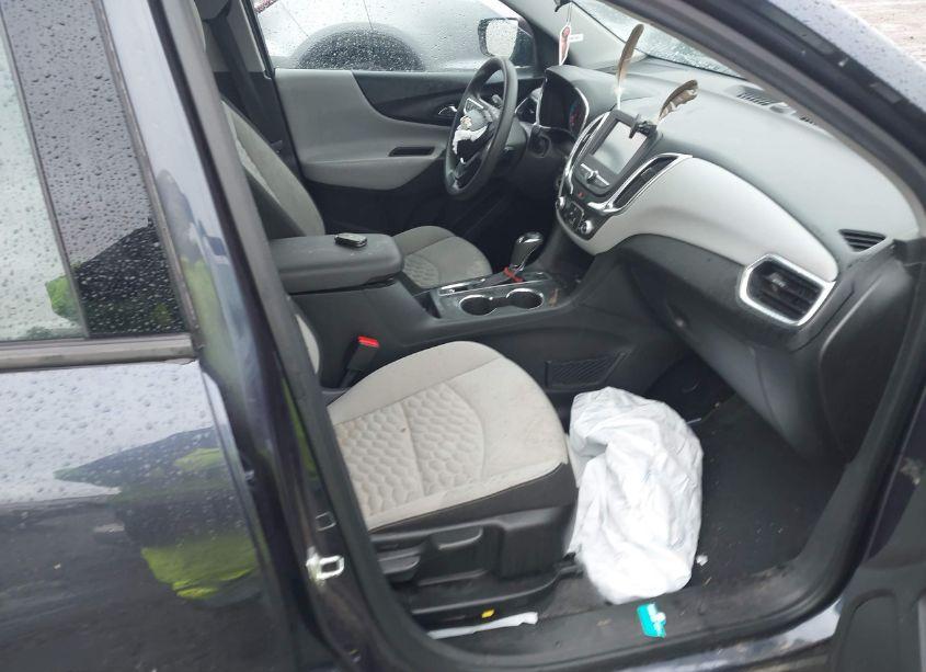 Photo 5 of 2018 Chevrolet Equinox LS (VIN 3GNAXREV6JS646833)