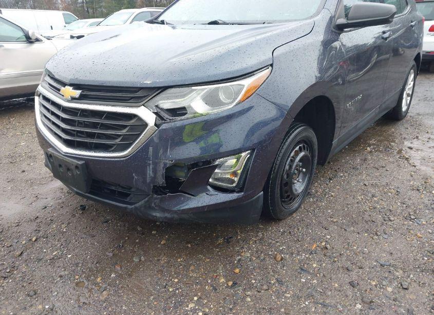 Photo 6 of 2018 Chevrolet Equinox LS (VIN 3GNAXREV6JS646833)