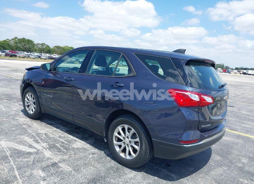 Photo 3 of 2018 Chevrolet Equinox LS (VIN 3GNAXREV9JL114731)