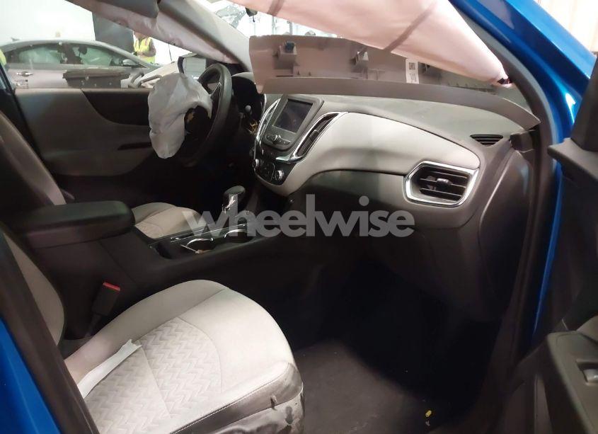 Photo 5 of 2024 Chevrolet Equinox AWD LS (VIN 3GNAXSEG3RL139810)