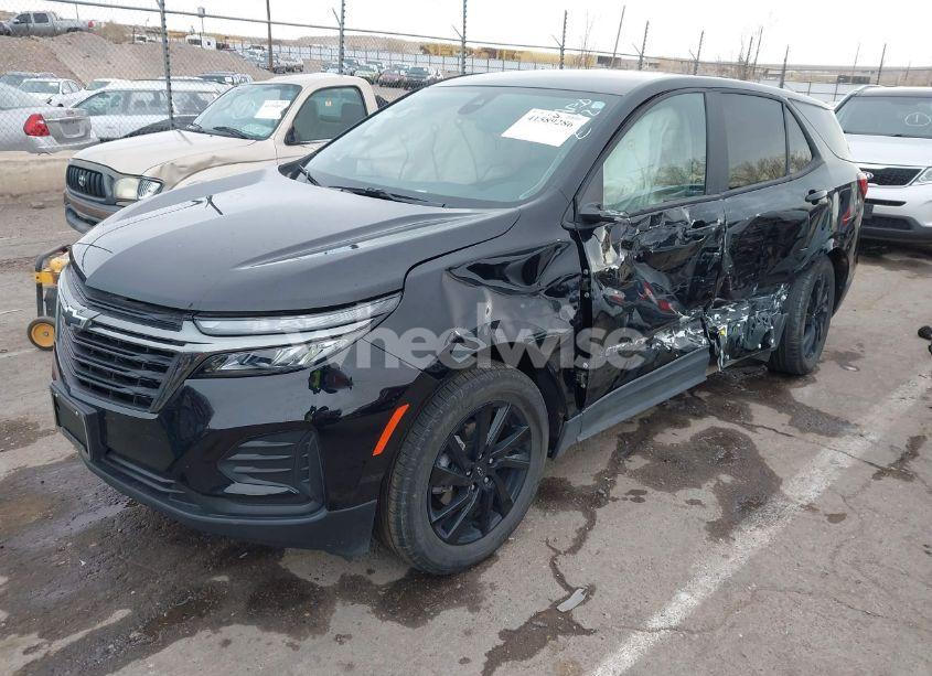 Photo 2 of 2024 Chevrolet Equinox AWD LS (VIN 3GNAXSEG4RL315005)