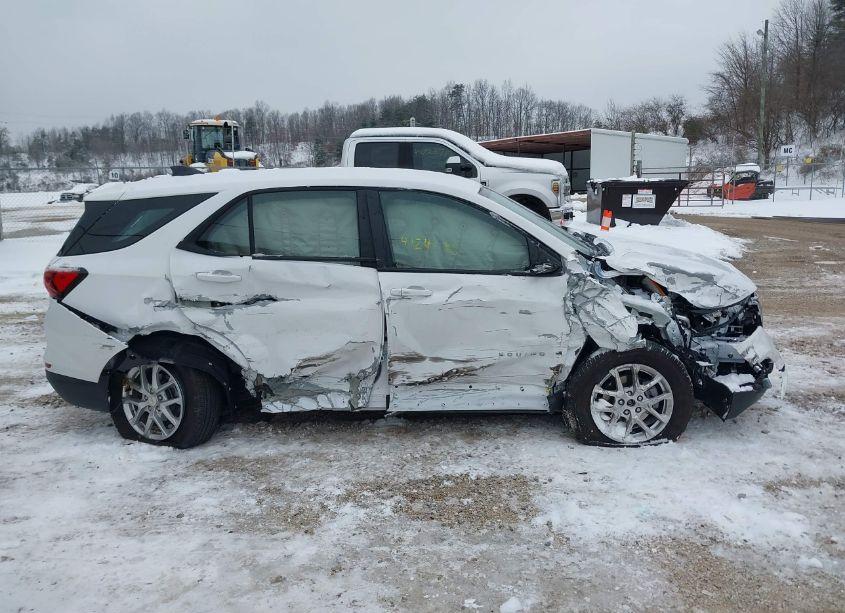 Photo 13 of 2024 Chevrolet Equinox AWD LS (VIN 3GNAXSEG4RL338008)