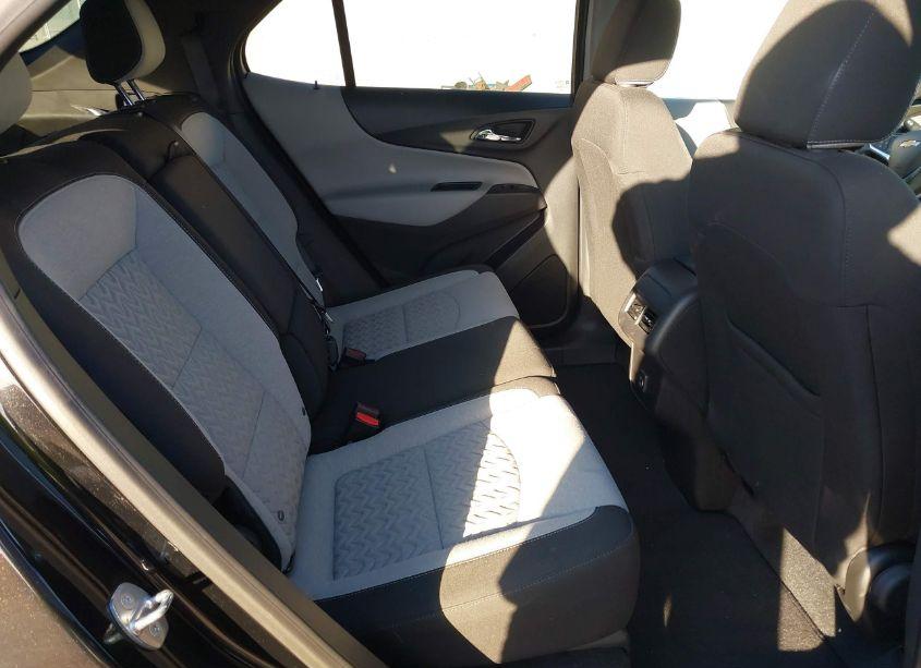 Photo 8 of 2024 Chevrolet Equinox AWD LS (VIN 3GNAXSEG5RL135130)