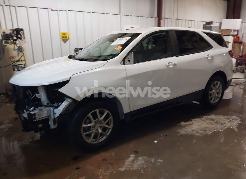 Photo 2 of 2023 Chevrolet Equinox AWD LS (VIN 3GNAXSEG6PL255967)