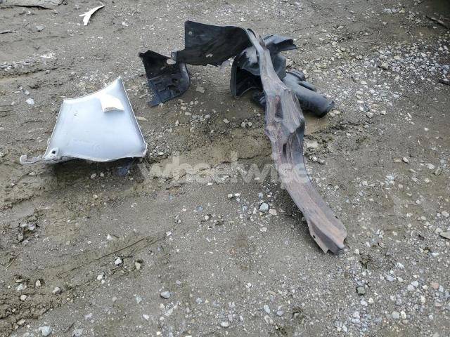 Photo 2 of 2024 CHEVROLET EQUINOX LS N/A (VIN 3GNAXSEG6RL225533)