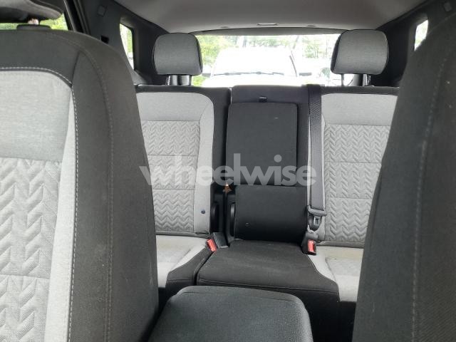 Photo 4 of 2024 CHEVROLET EQUINOX LS N/A (VIN 3GNAXSEG6RL225533)