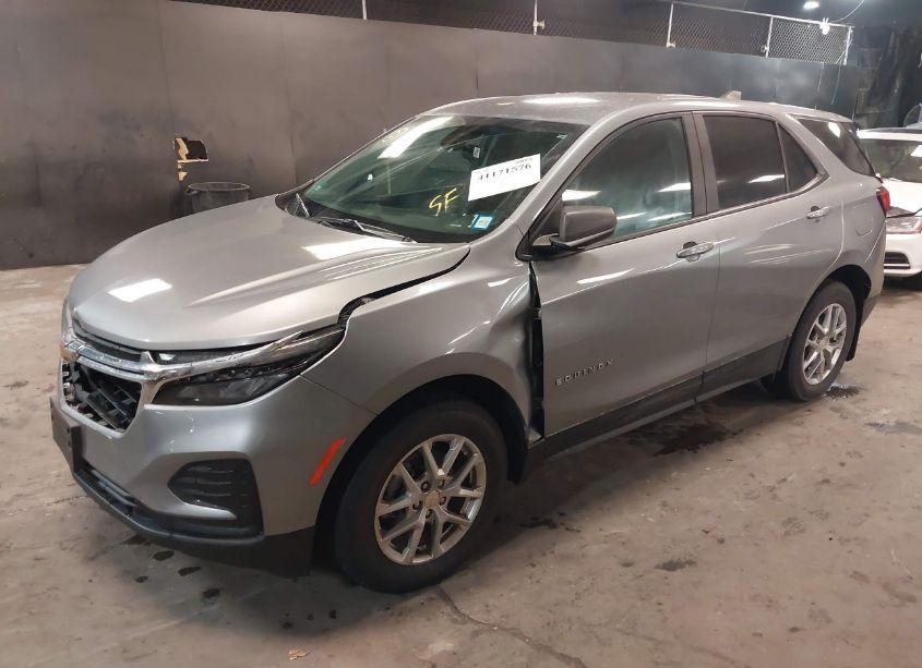 Photo 2 of 2023 Chevrolet Equinox AWD LS (VIN 3GNAXSEG7PL223951)