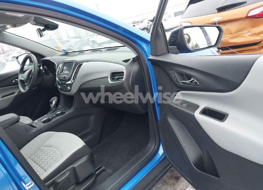 Photo 5 of 2024 Chevrolet Equinox AWD LS (VIN 3GNAXSEG7RL230305)