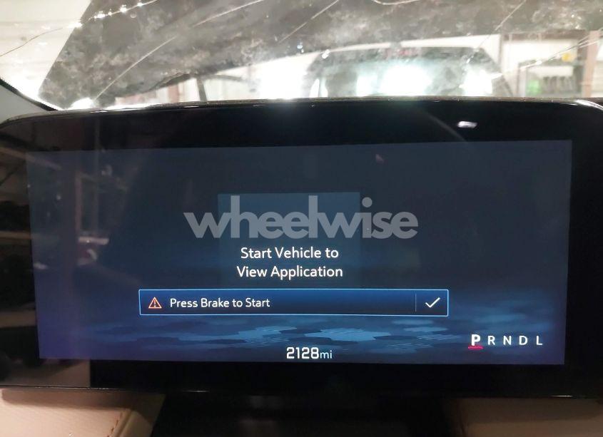 Photo 7 of 2025 Chevrolet Equinox AWD ACTIV (VIN 3GNAXSEG8SL206410)