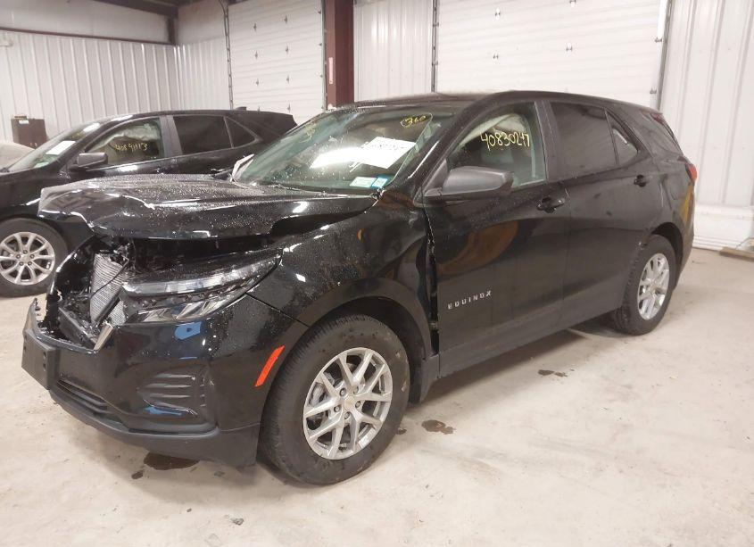 Photo 2 of 2024 Chevrolet Equinox AWD LS (VIN 3GNAXSEG9RL361039)