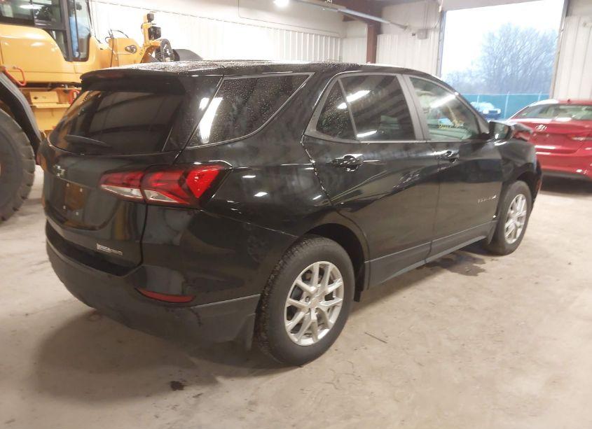 Photo 4 of 2024 Chevrolet Equinox AWD LS (VIN 3GNAXSEG9RL361039)