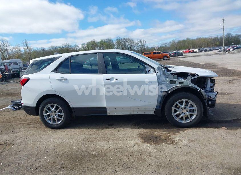 Photo 14 of 2024 Chevrolet Equinox AWD LS (VIN 3GNAXSEGXRL150738)