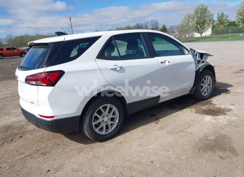 Photo 4 of 2024 Chevrolet Equinox AWD LS (VIN 3GNAXSEGXRL150738)