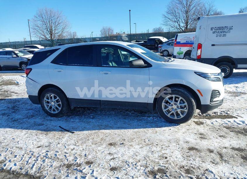 Photo 13 of 2024 Chevrolet Equinox AWD LS (VIN 3GNAXSEGXRL353886)