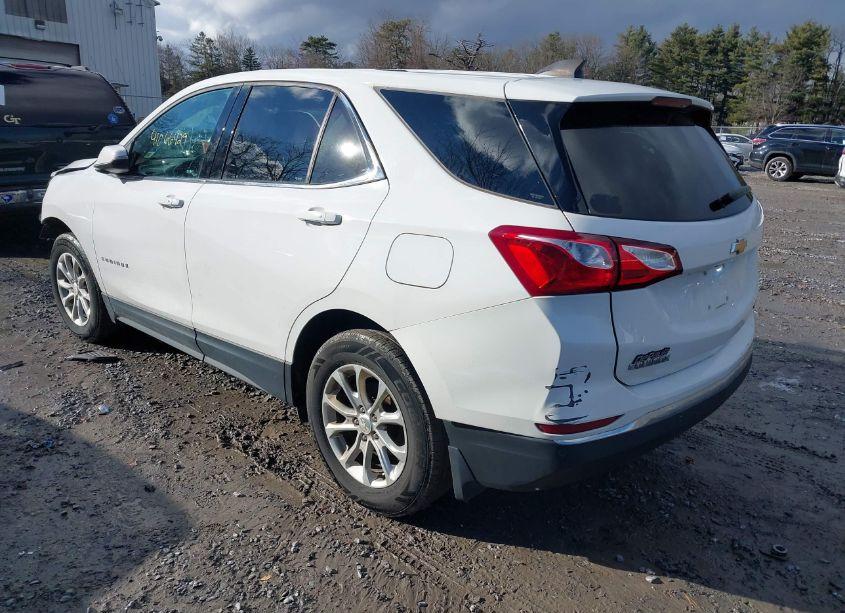 Photo 3 of 2018 Chevrolet Equinox LT (VIN 3GNAXSEV0JL123695)