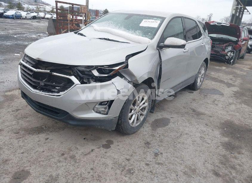 Photo 6 of 2018 Chevrolet Equinox LT (VIN 3GNAXSEV0JS571151)