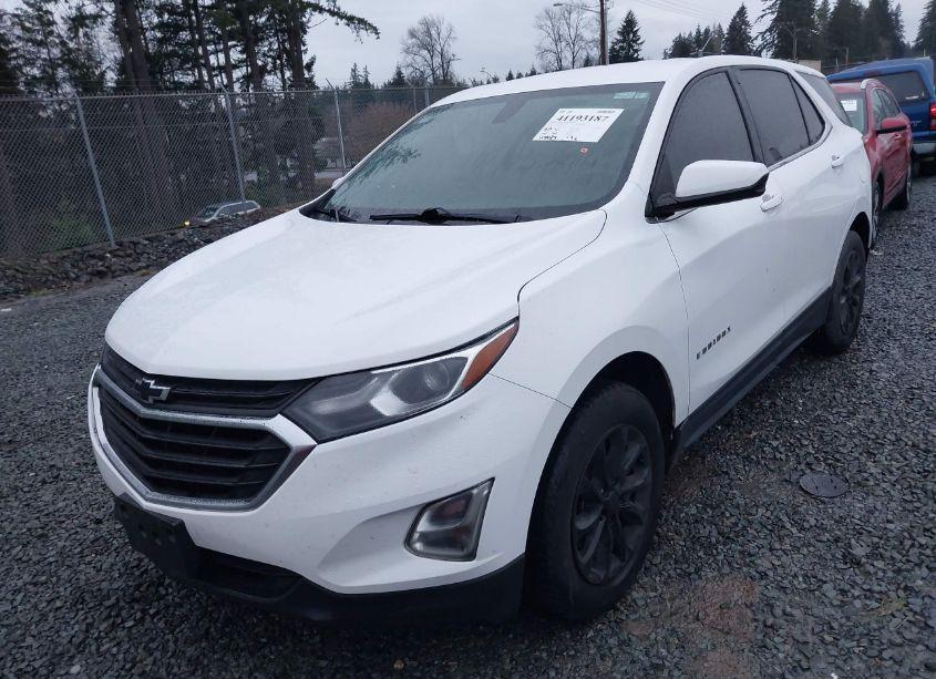 Photo 2 of 2018 Chevrolet Equinox LT (VIN 3GNAXSEV0JS583364)
