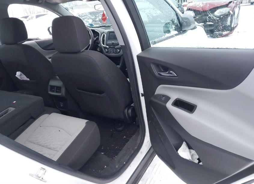 Photo 8 of 2020 Chevrolet Equinox AWD LS (VIN 3GNAXSEV0LS512135)