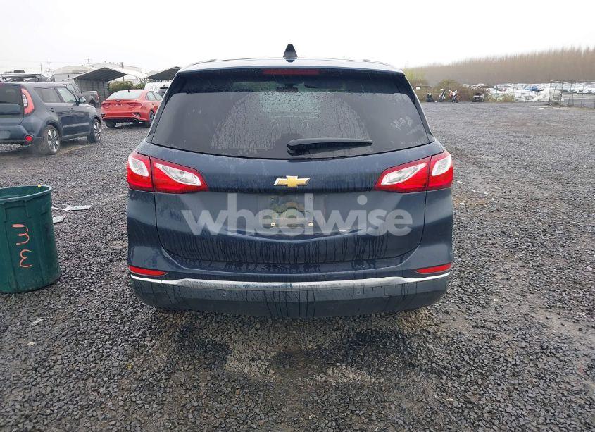 Photo 16 of 2018 Chevrolet Equinox LT (VIN 3GNAXSEV1JL111670)