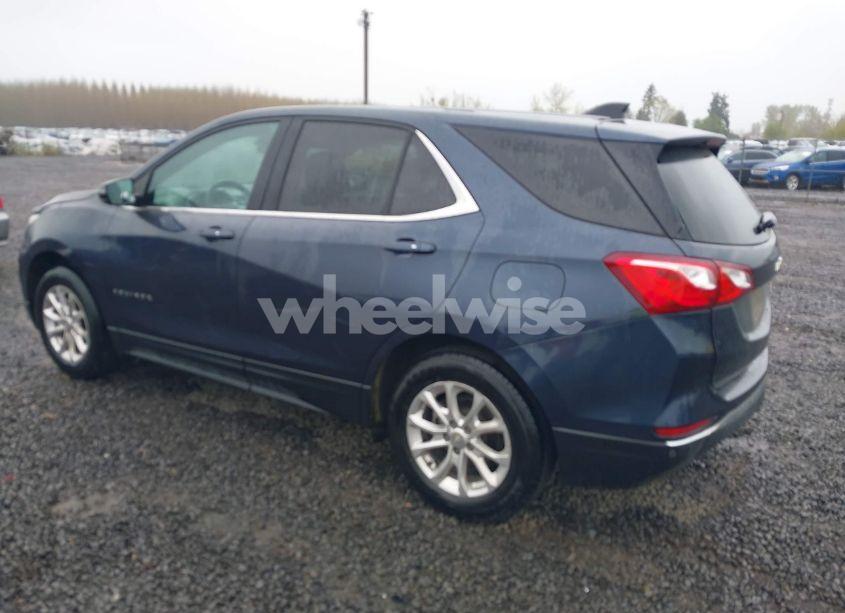 Photo 3 of 2018 Chevrolet Equinox LT (VIN 3GNAXSEV1JL111670)