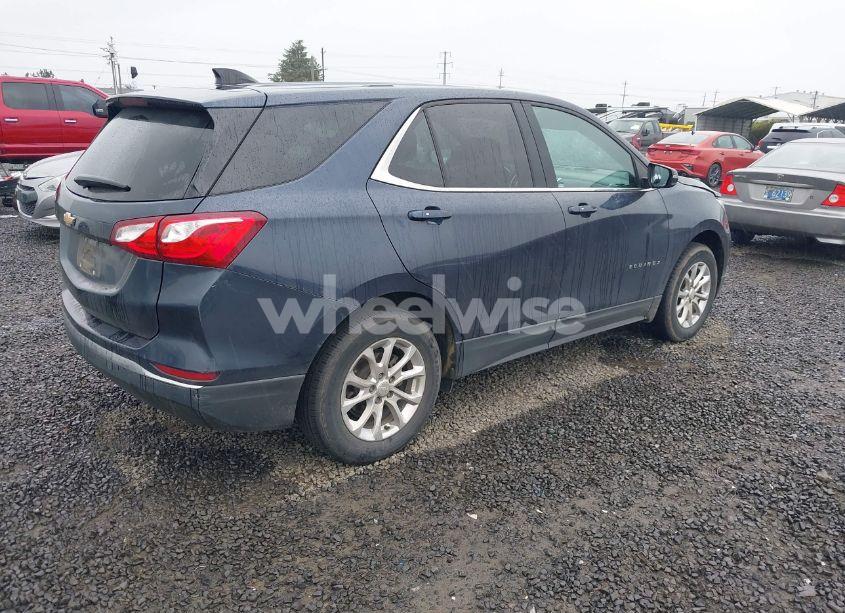 Photo 4 of 2018 Chevrolet Equinox LT (VIN 3GNAXSEV1JL111670)
