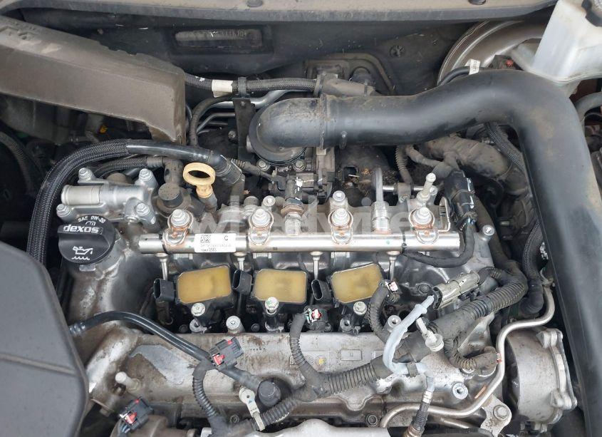 Photo 6 of 2018 Chevrolet Equinox LT (VIN 3GNAXSEV1JL111670)